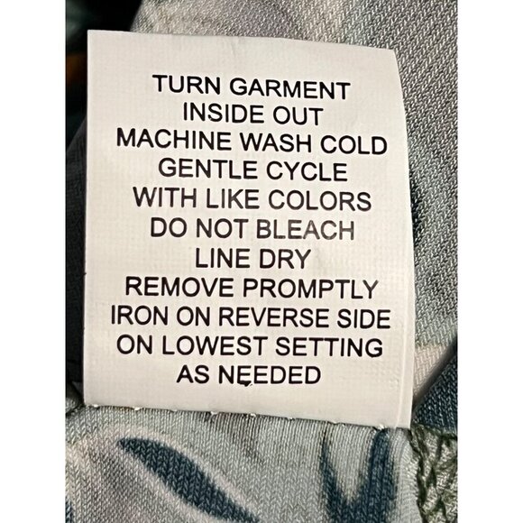 NY Collection Women Sleeveless Green Blouse V-Neck Large L Floral Ruffle NWT New - Picture 11 of 11